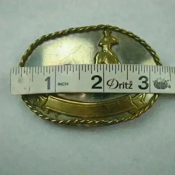 Vintage Belt Buckle Western Rodeo Barrel Racing Metal Ornate Scroll Trophy Award - Picture 11 of 12